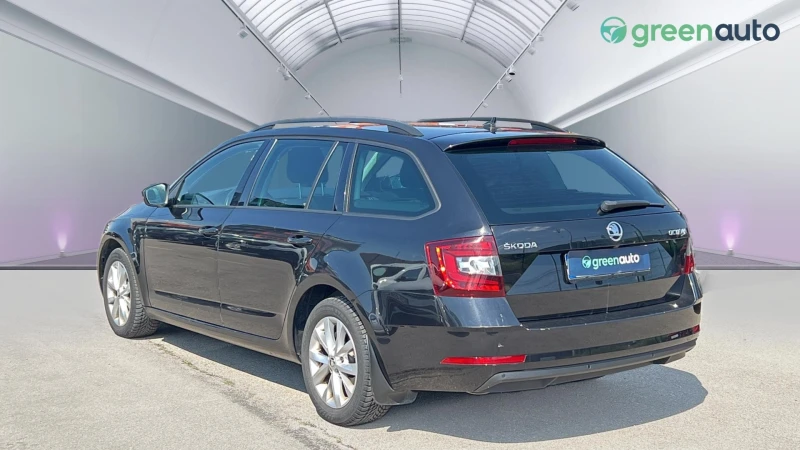 Skoda Octavia 2.0 TDi DSG Style, снимка 7 - Автомобили и джипове - 46951247