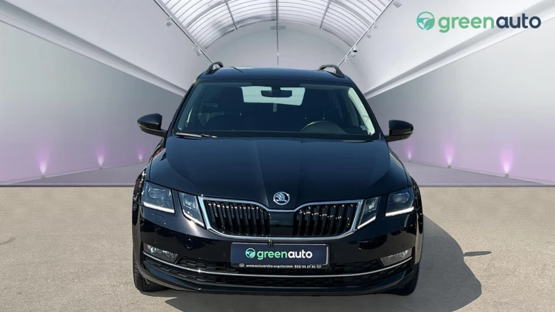 Skoda Octavia 2.0 TDi DSG Style, снимка 5 - Автомобили и джипове - 46951247