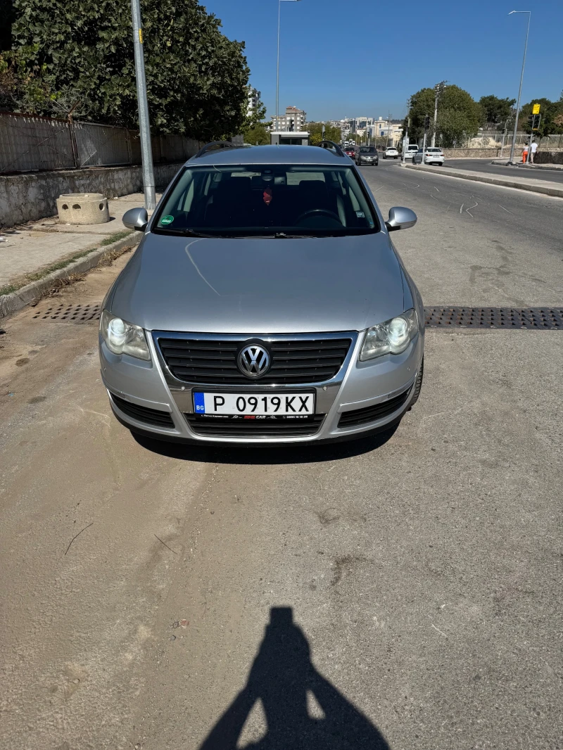 VW Passat 1.9 tdi, снимка 1 - Автомобили и джипове - 47823160