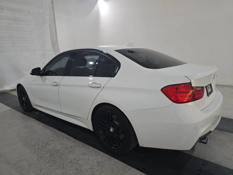 BMW 335 Мпакет* Heads-Up* Keyless* Memory* Navi* Шибедах, снимка 2 - Автомобили и джипове - 48986690