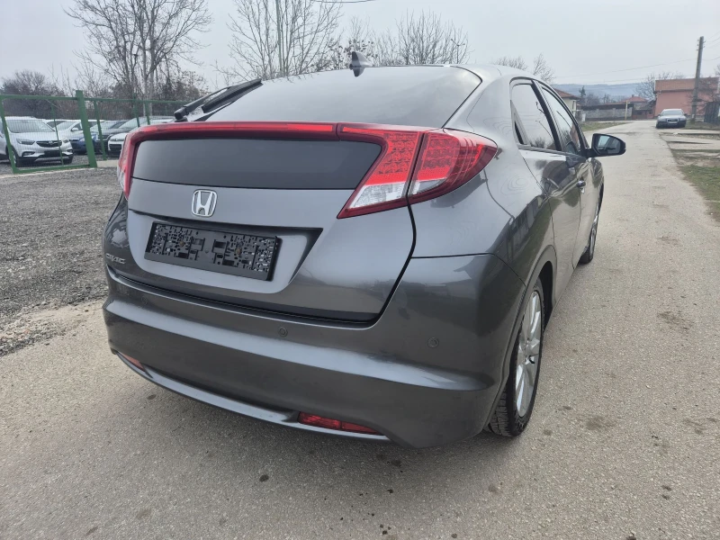 Honda Civic 1.8i АВТОМАТ-ШВЕЙЦАРИЯ , снимка 5 - Автомобили и джипове - 49114196