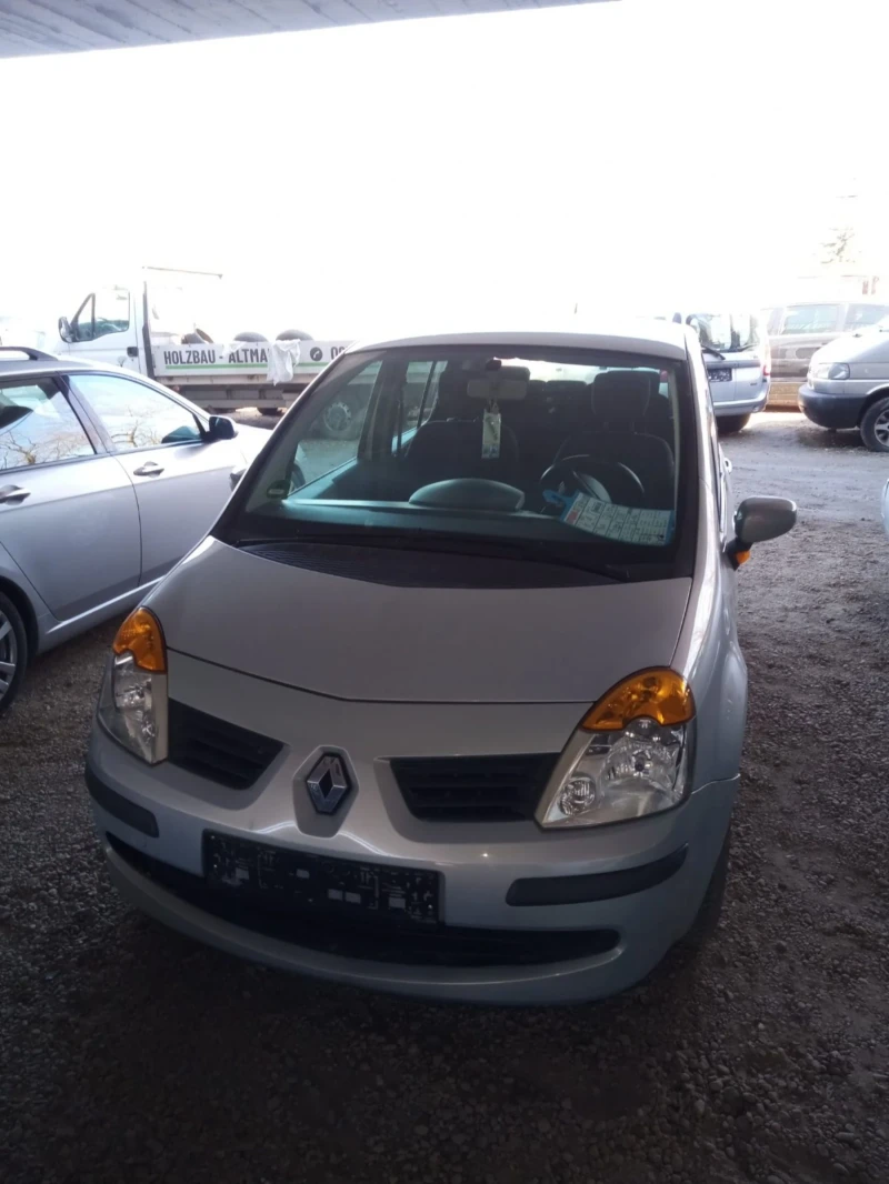 Renault Modus Автоматик 1.6 Бензин, снимка 6 - Автомобили и джипове - 49389169