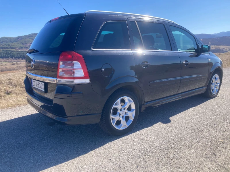 Opel Zafira 1.9 CDTI COSMO 7места, снимка 5 - Автомобили и джипове - 49418149