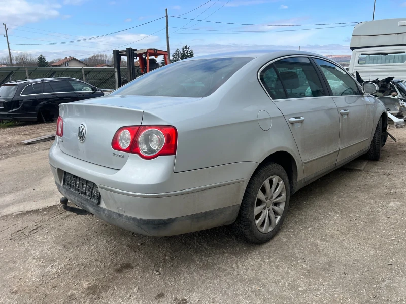 VW Passat 2.0TDI, снимка 4 - Автомобили и джипове - 49541112