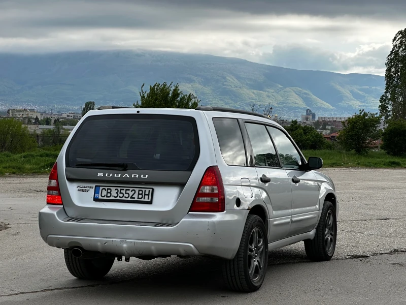 Subaru Forester SG XT, снимка 2 - Автомобили и джипове - 51627073