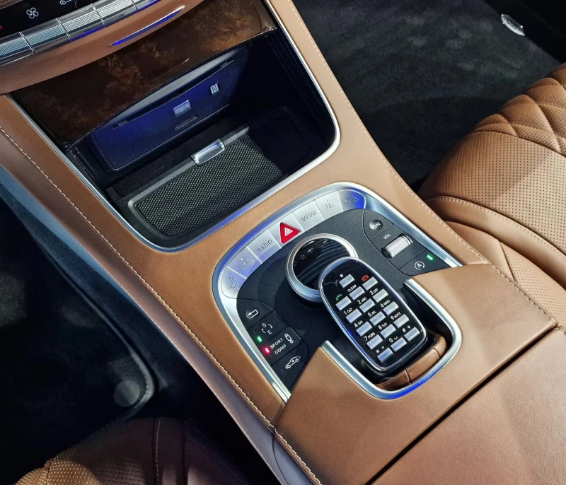 Mercedes-Benz S 500 4M/COUPE/455HP/AMG/PANO/HUD/DESIGNO/KLESS/HUD/734f, снимка 15 - Автомобили и джипове - 51671838