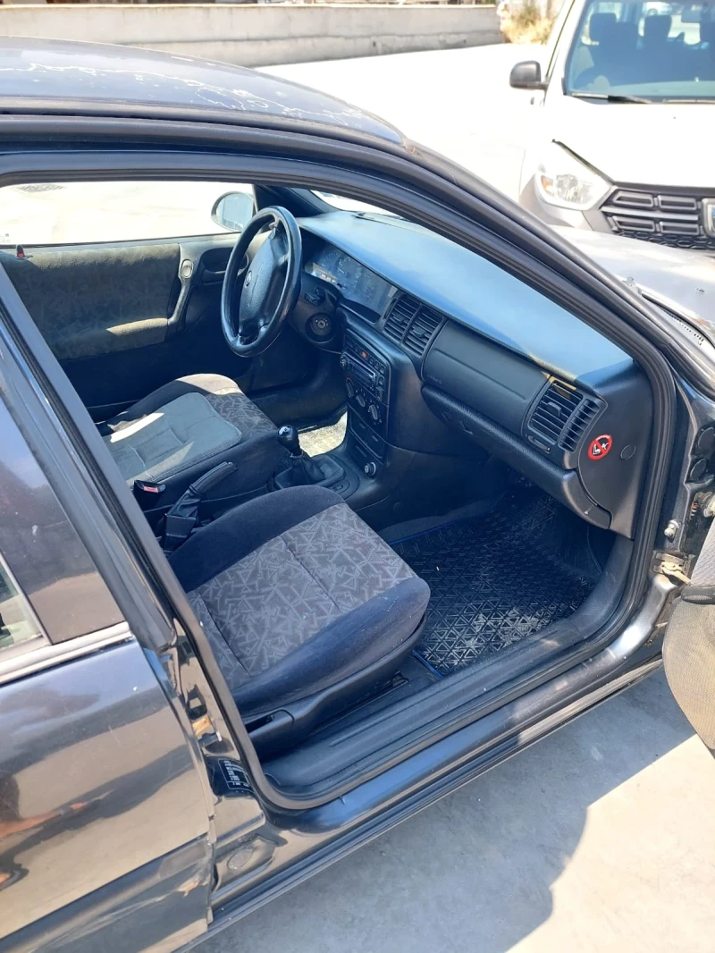 Opel Vectra Opel Vectra , снимка 8 - Автомобили и джипове - 52487517