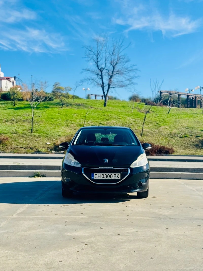 Peugeot 208 1.2 82кс 125000 км ЛИЧЕН АВТОМОБИЛ