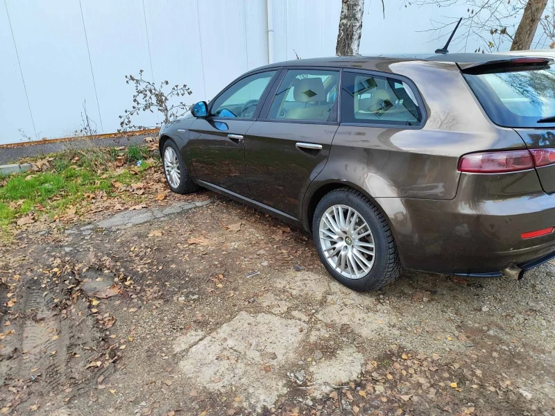 Alfa Romeo 159 sportwagon 1.9 GTD 150ps, снимка 4 - Автомобили и джипове - 52874367