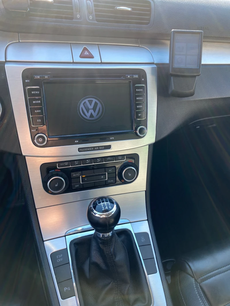 VW CC 2.0 TDI ТОП Състяние , снимка 5 - Автомобили и джипове - 53019360