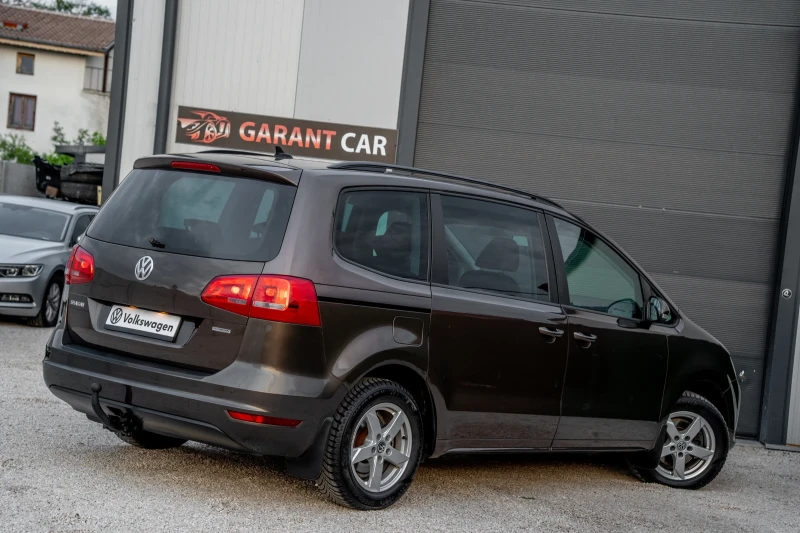 VW Sharan 7 местен  140кс, снимка 6 - Автомобили и джипове - 53065055