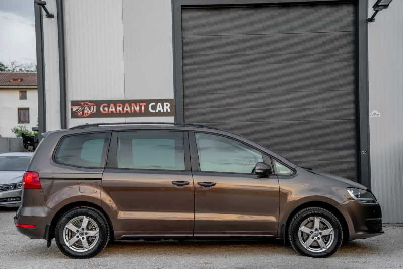 VW Sharan 7 местен  140кс, снимка 5 - Автомобили и джипове - 53065055
