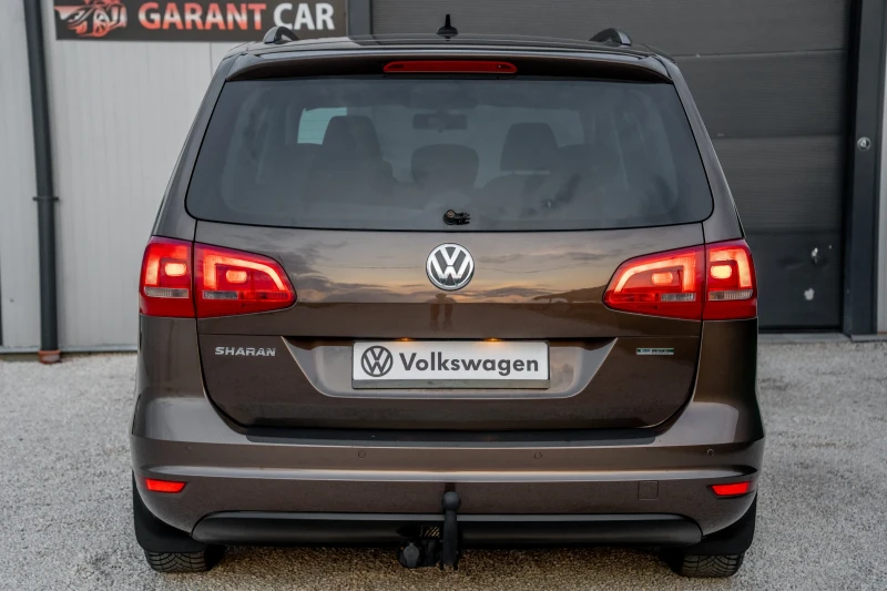 VW Sharan 7 местен  140кс, снимка 8 - Автомобили и джипове - 53065055