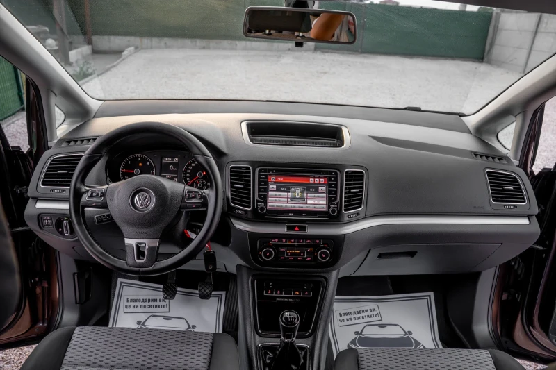 VW Sharan 7 местен  140кс, снимка 10 - Автомобили и джипове - 53065055