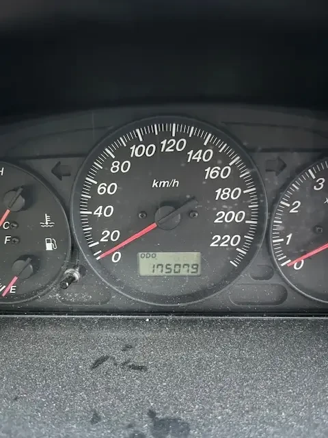 Mazda 323  - изображение 10