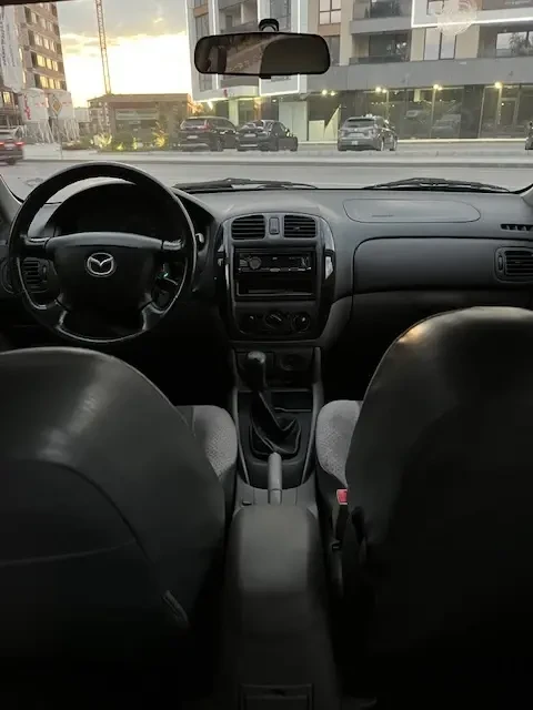 Mazda 323  - изображение 9