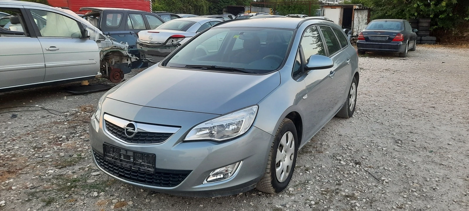 Opel Astra 1.7 CDTI - изображение 2