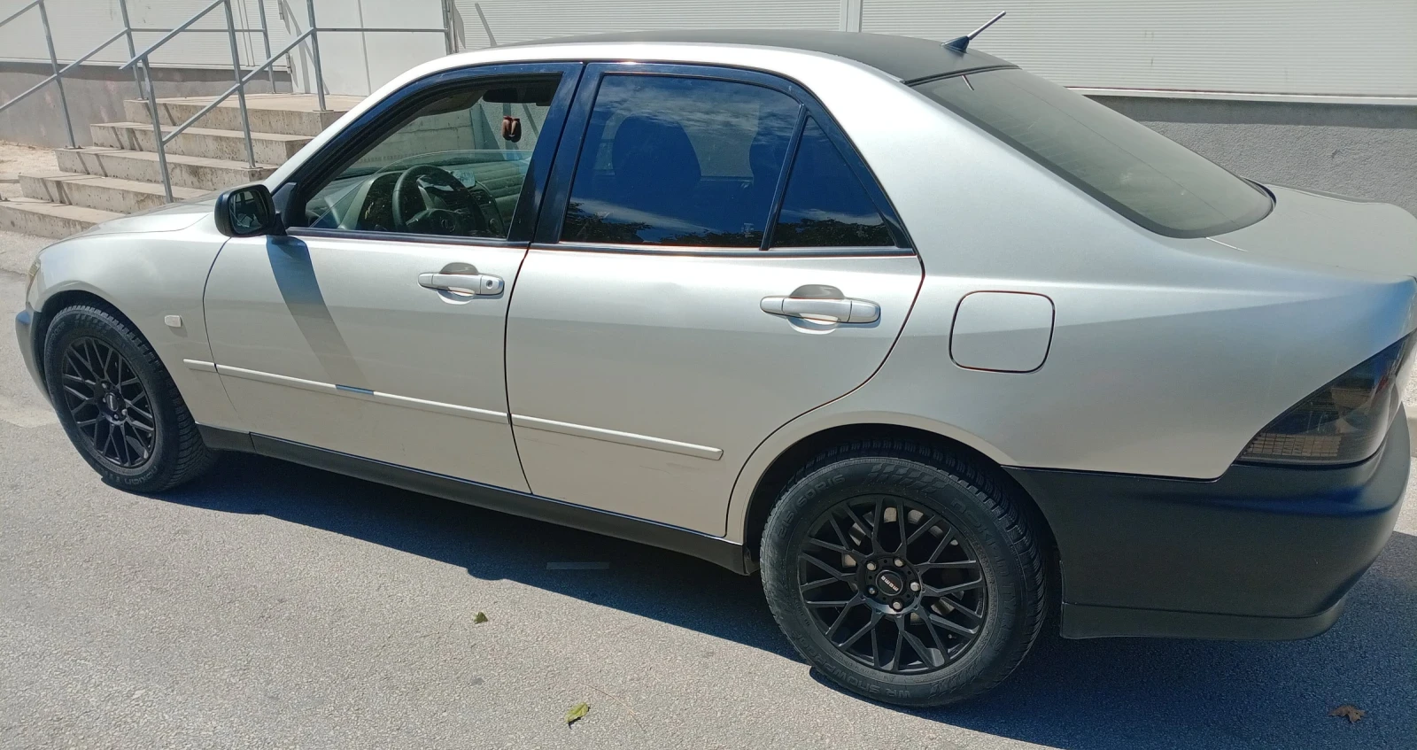 Lexus IS 200 Is200 - изображение 3