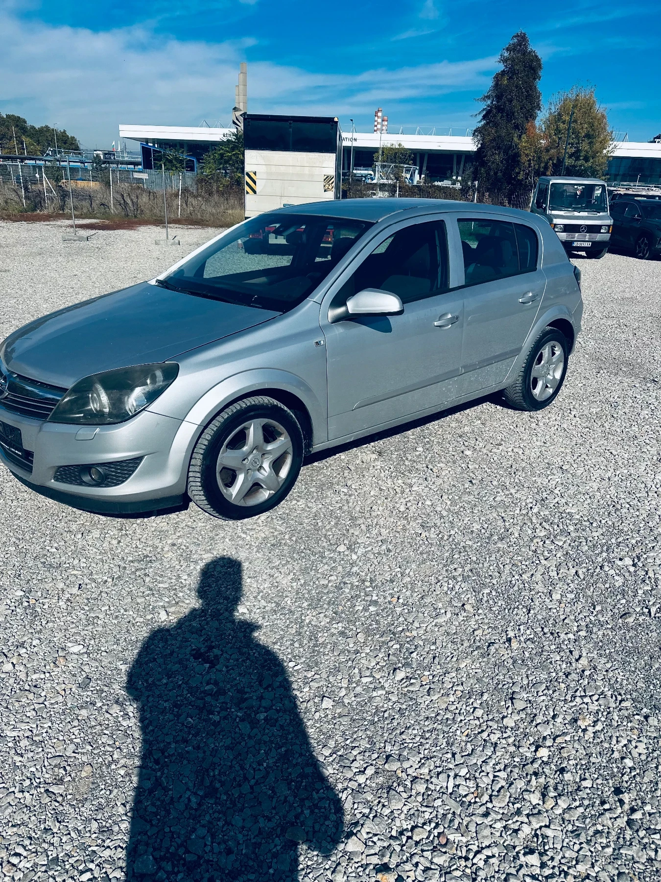 Opel Astra 1.9CDTi, Автоматик, NAVI, вс екстри, Нов внос Герм - изображение 2