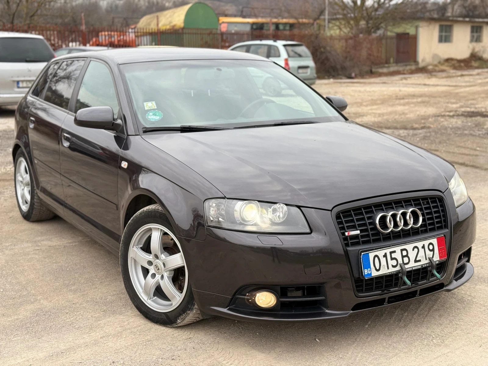 Audi A3 2.0TDI S-LINE - изображение 2