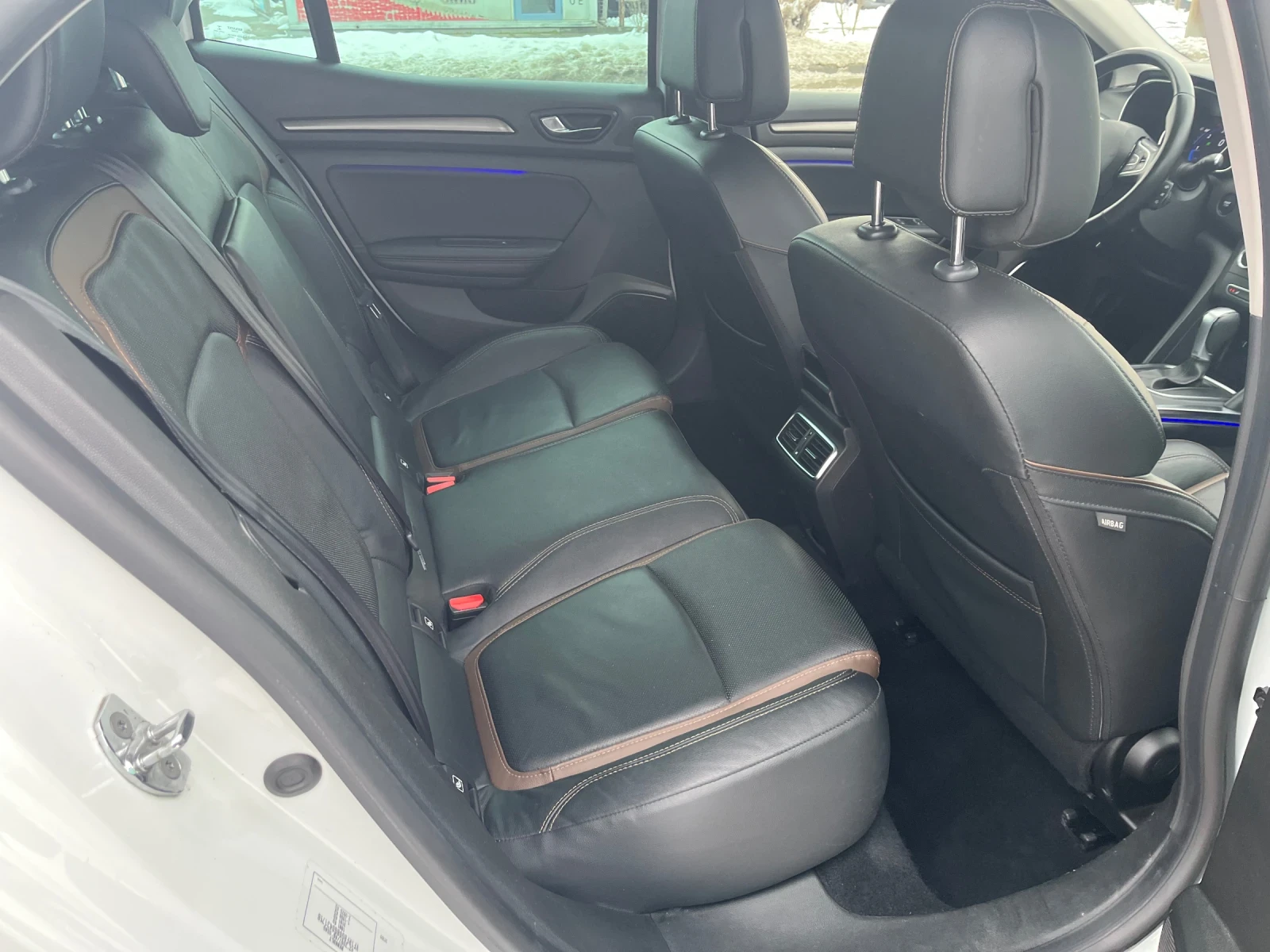 Renault Megane 1.6 Turbo Avtomatik Top | Mobile.bg — изображение 12