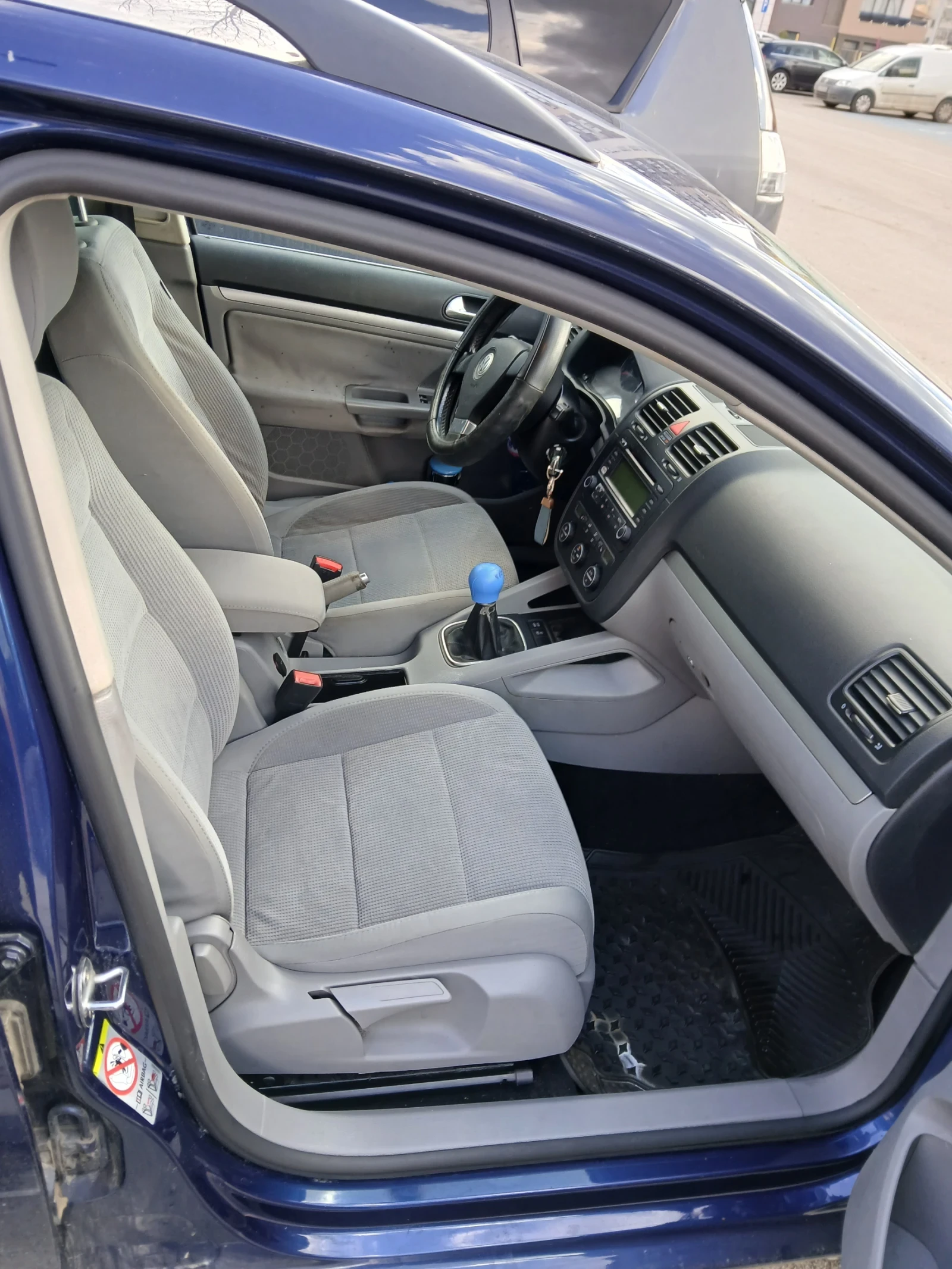 VW Golf 5 - изображение 9