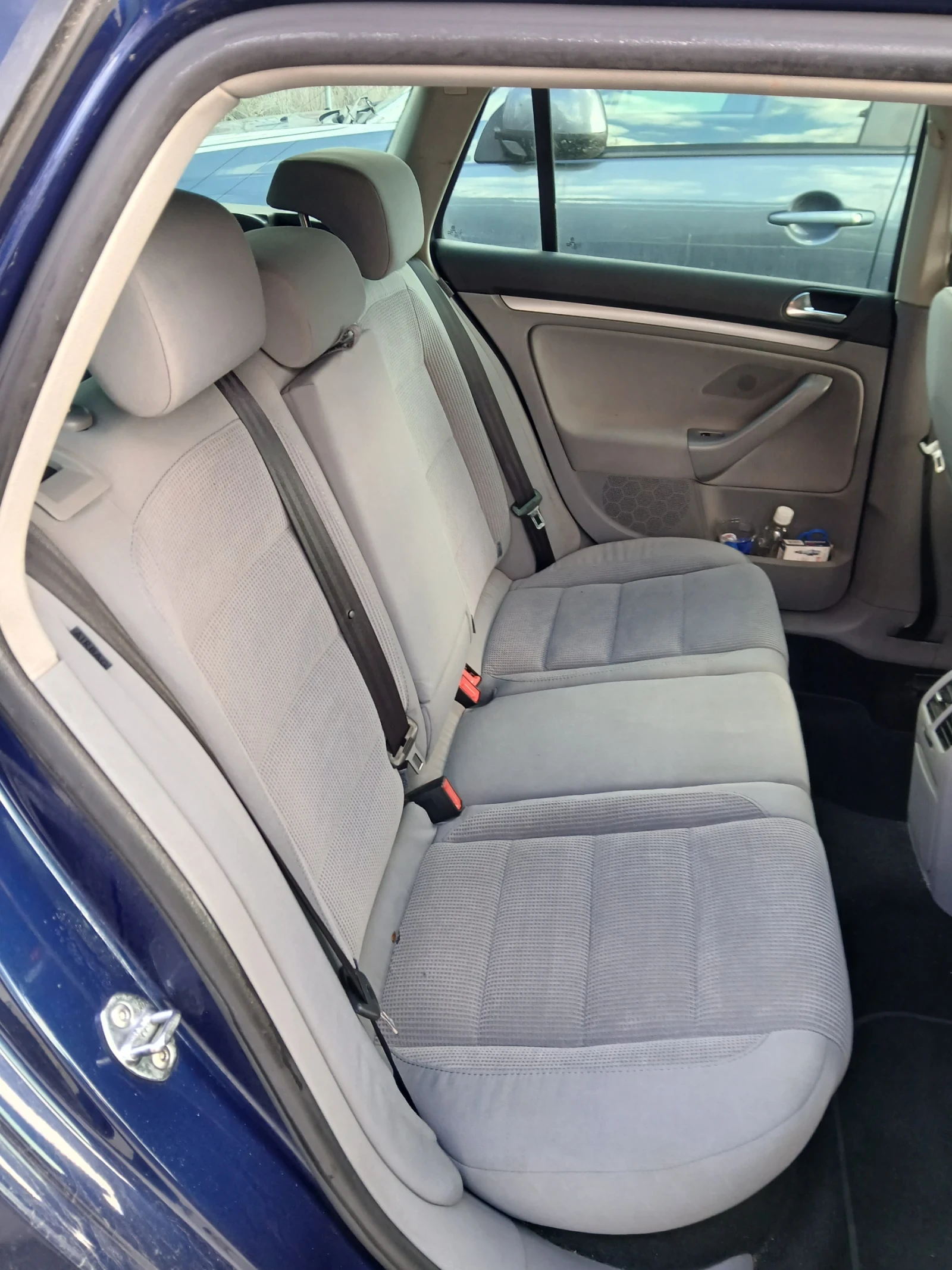 VW Golf 5 - изображение 7