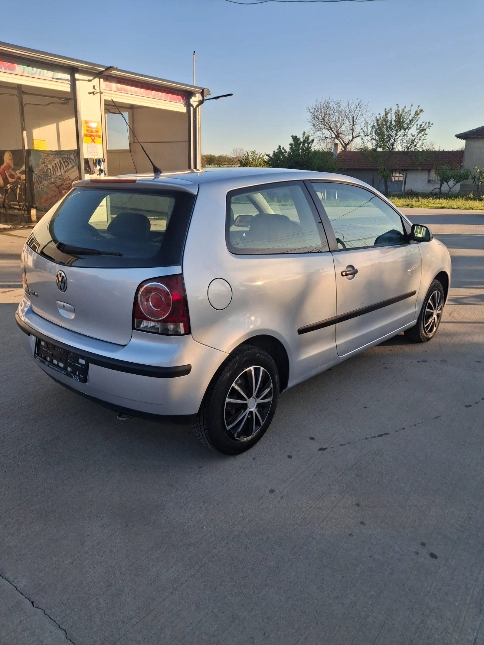 VW Polo 1.2 Климатик - изображение 8