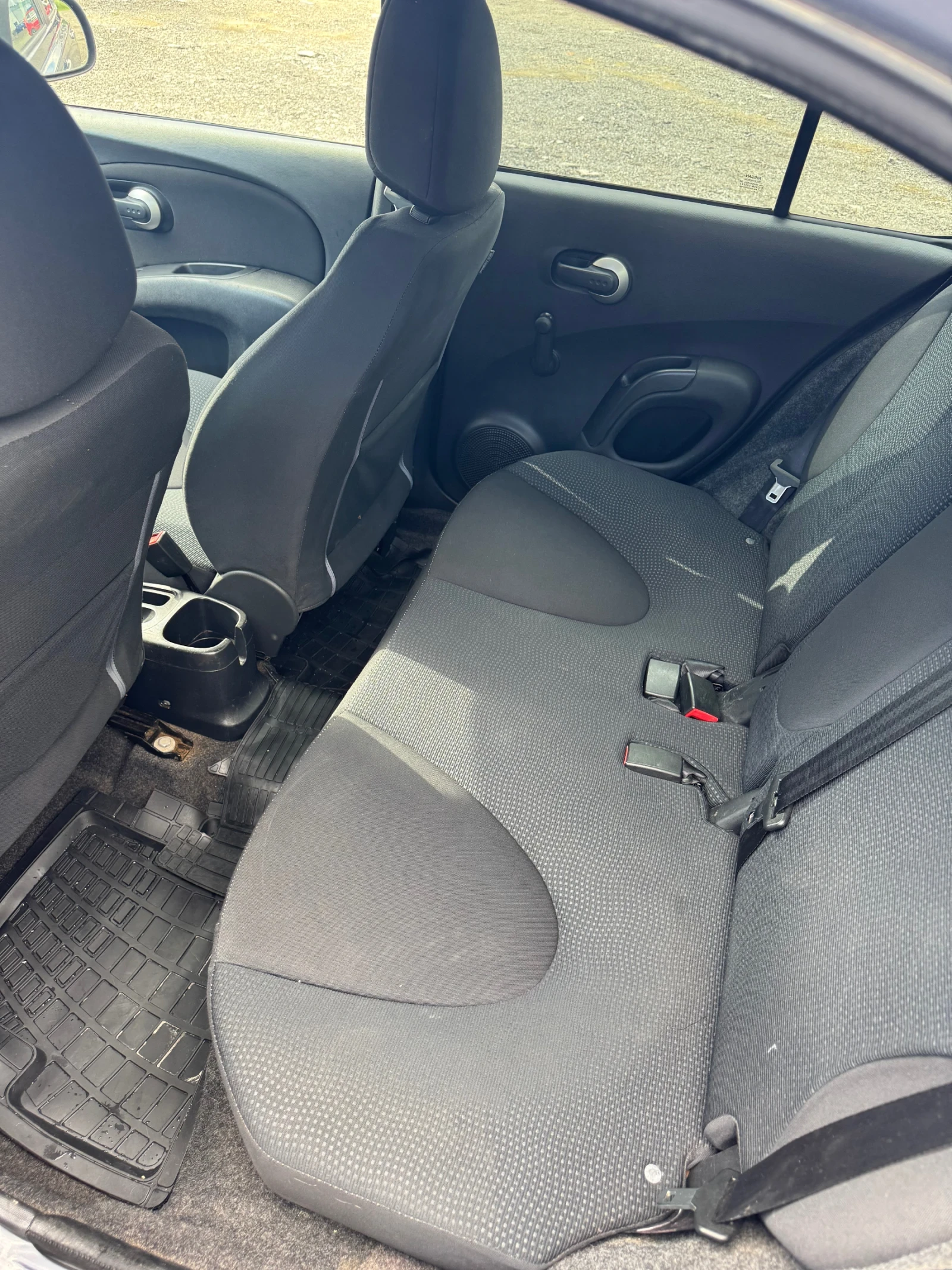Nissan Micra 1.2i - изображение 6