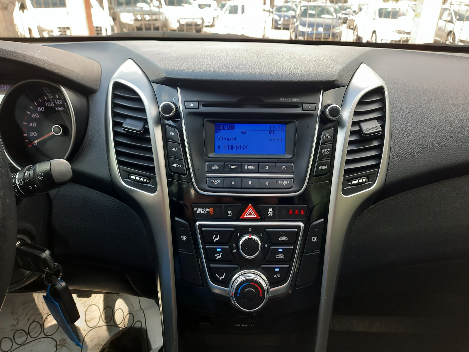 Hyundai I30 1.4i | Mobile.bg — изображение 13