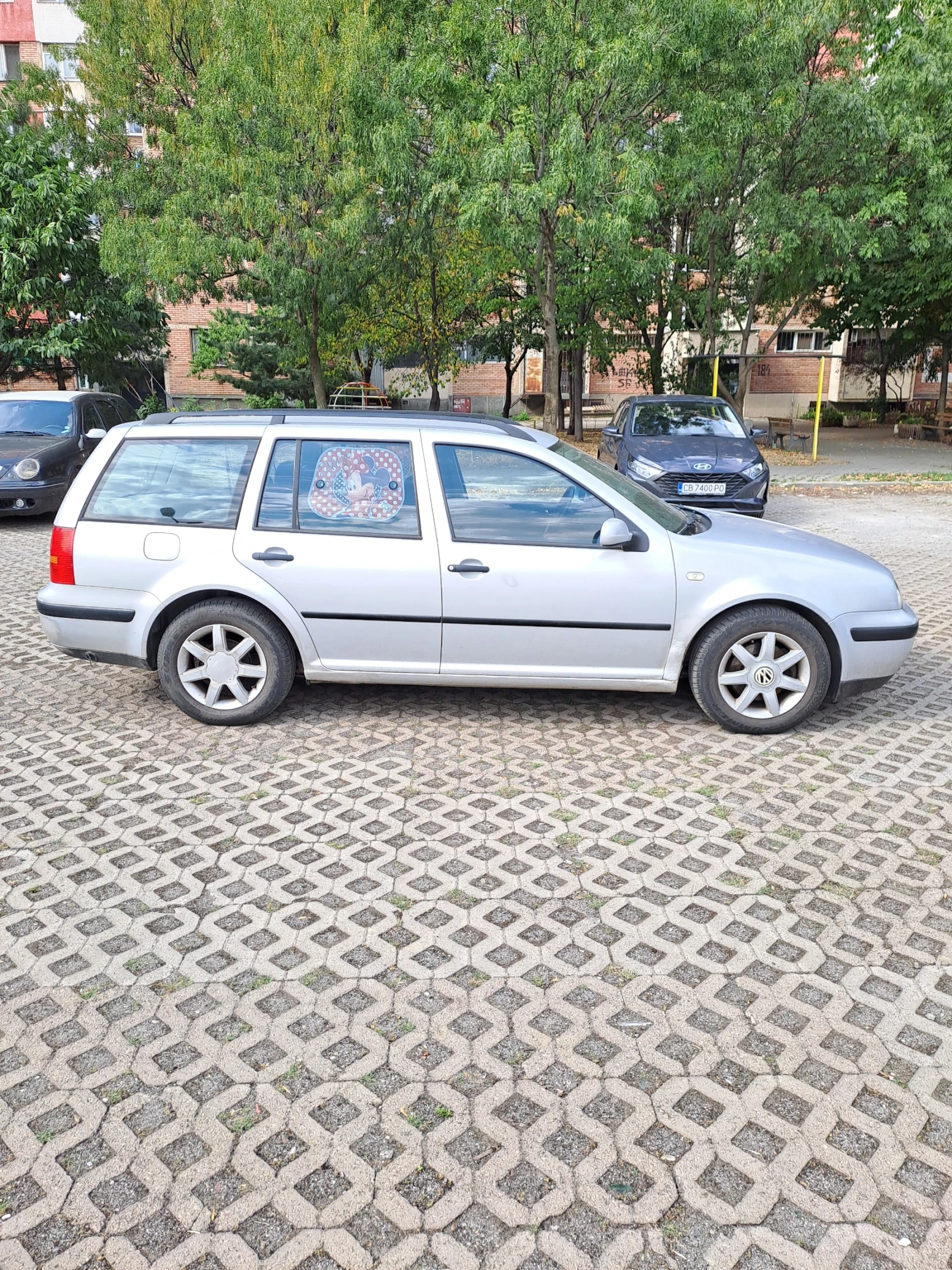 VW Golf Комби - изображение 5
