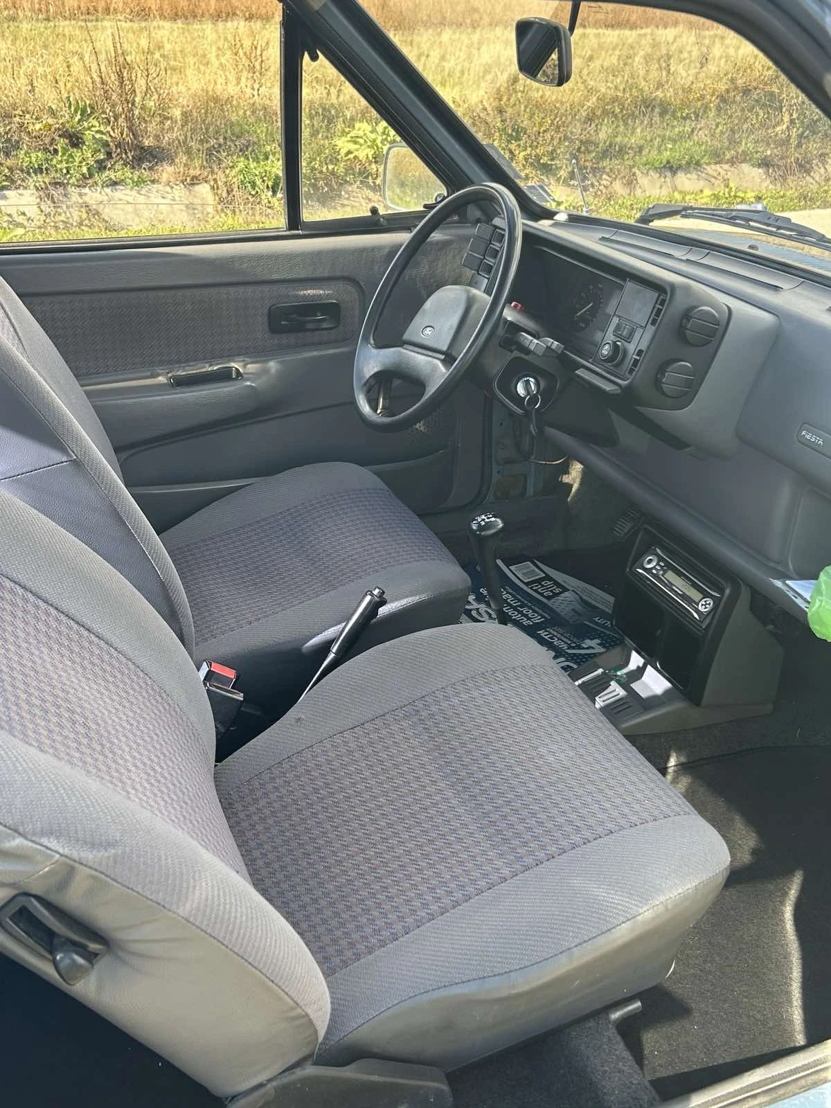 Ford Fiesta 1.1 - изображение 7