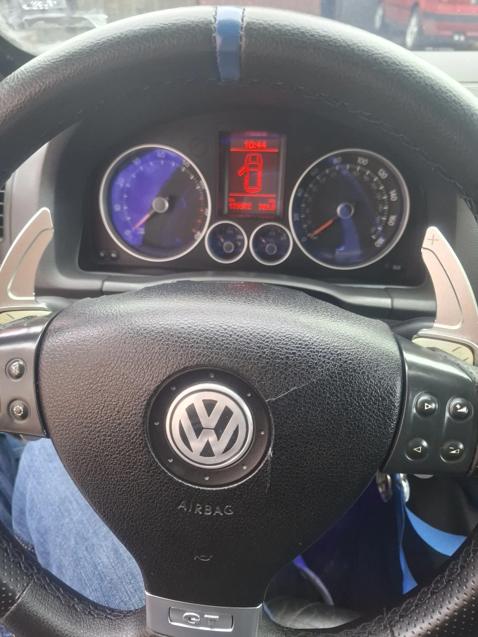 VW Golf  - изображение 9