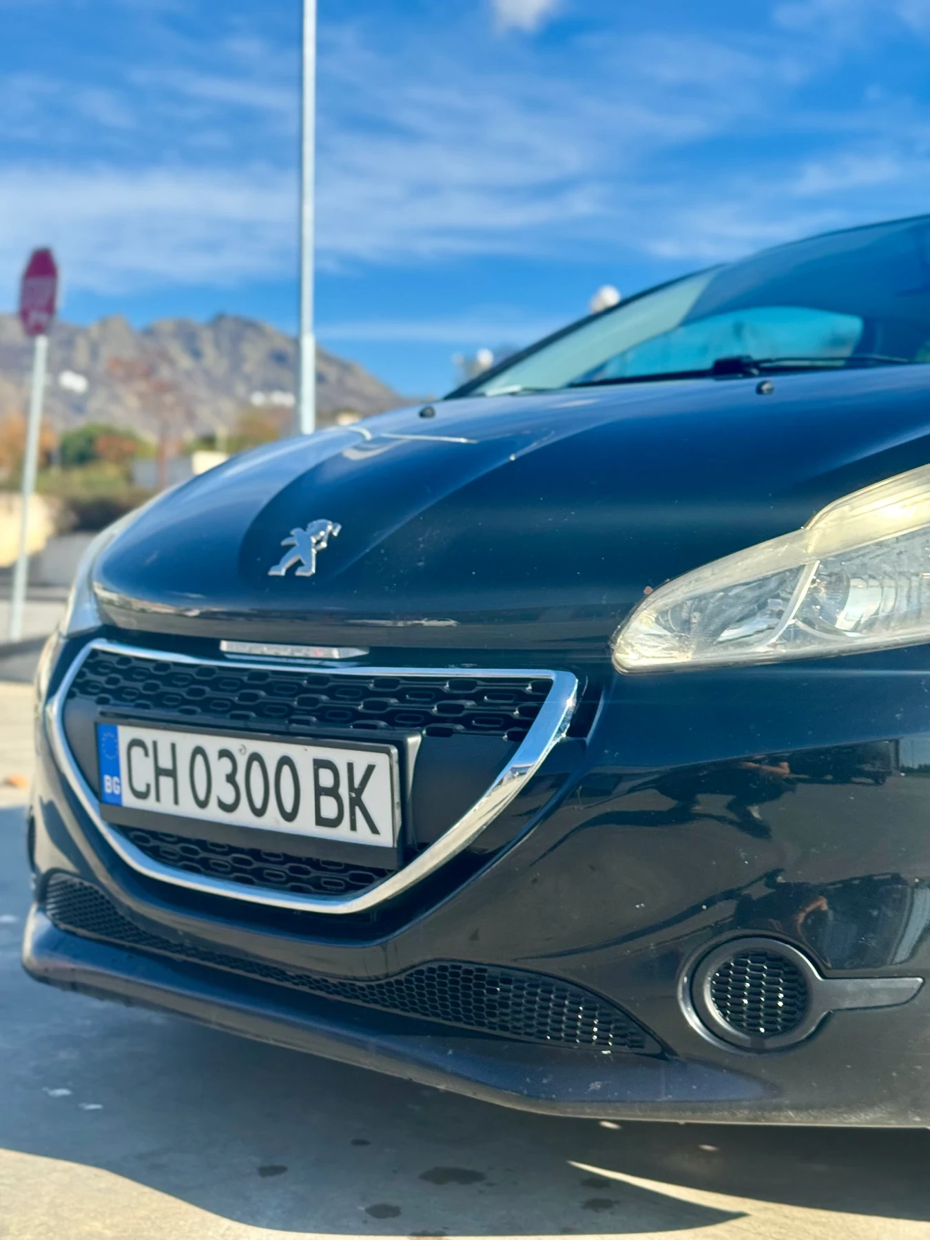 Peugeot 208 1.2 82кс 125000 км ЛИЧЕН АВТОМОБИЛ - изображение 4