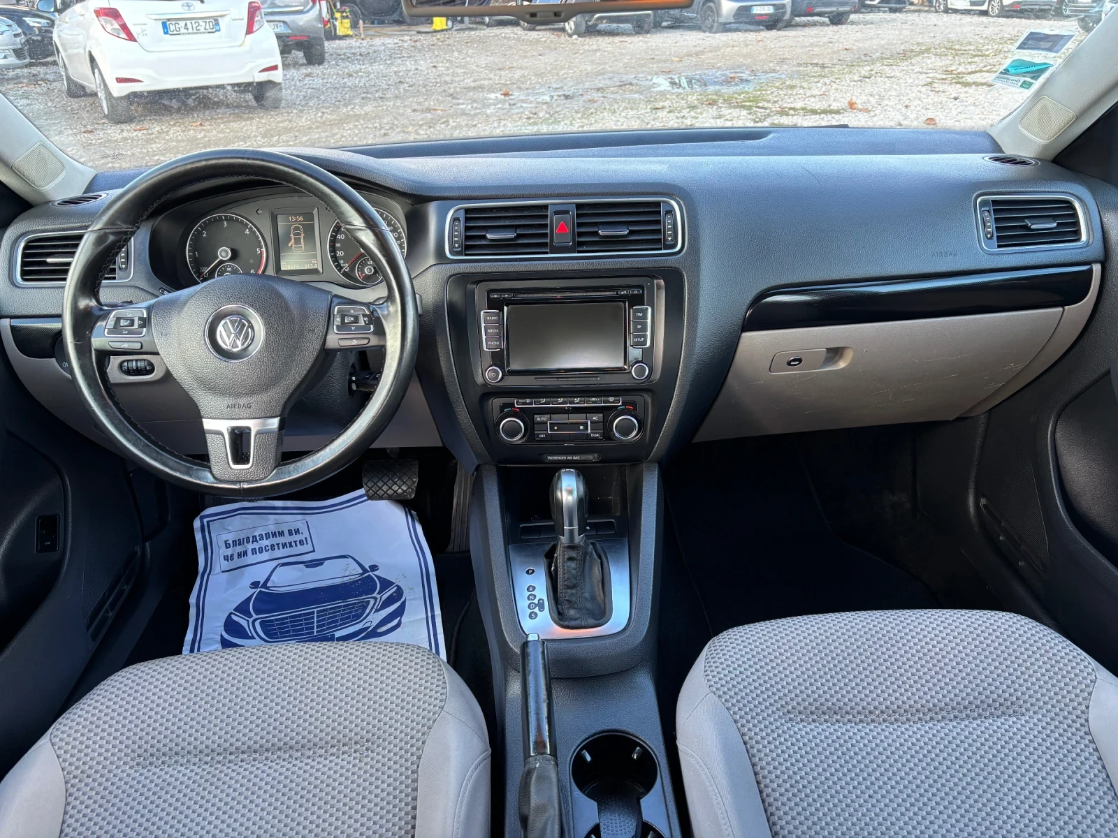 VW Jetta 1.6TDI DSG | Mobile.bg   10