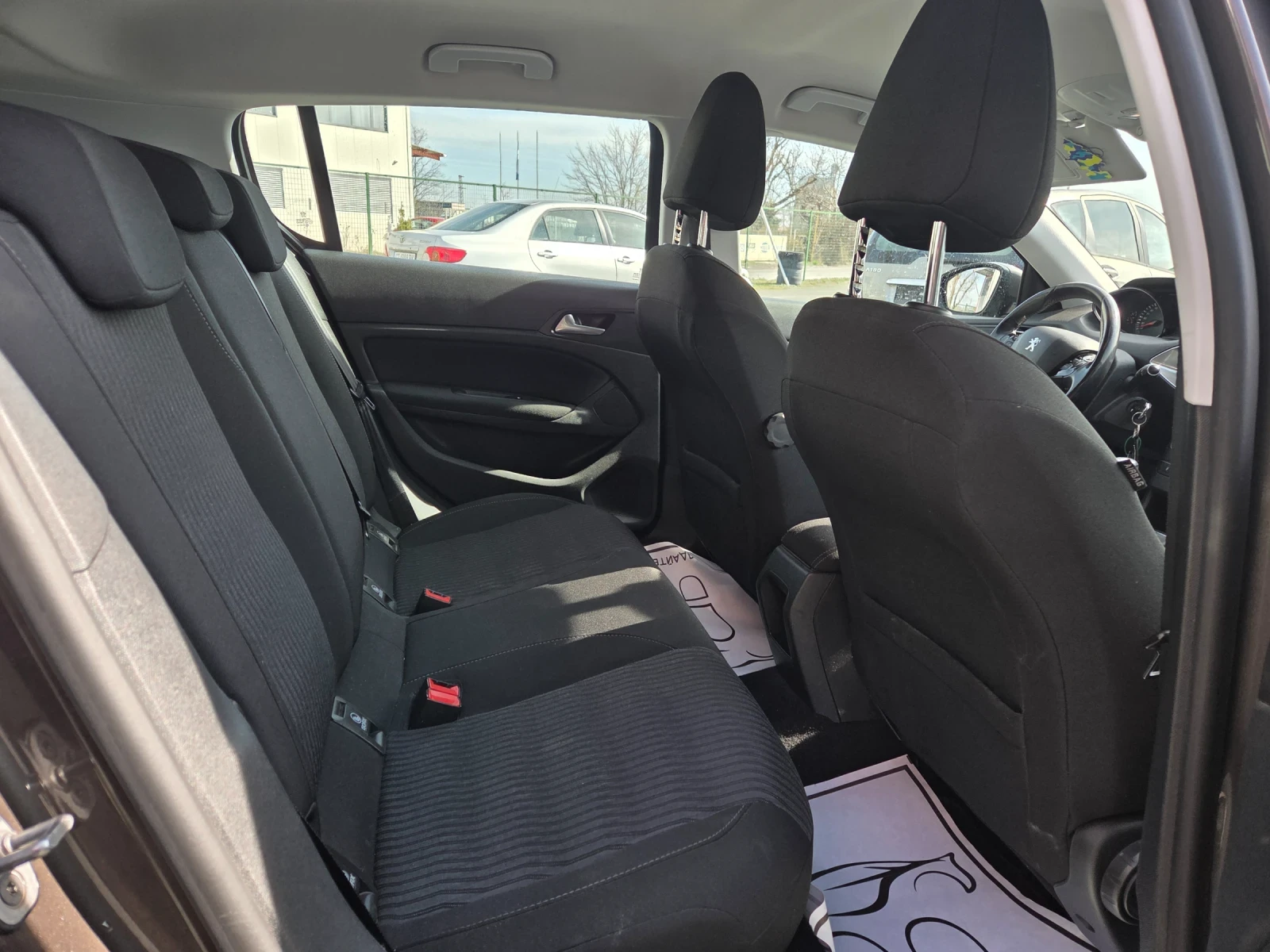 Peugeot 308 1, 6BLUEHDIECO120ks6sk143000kmTEMPOMATEU6 | Mobile.bg � ����������� 13