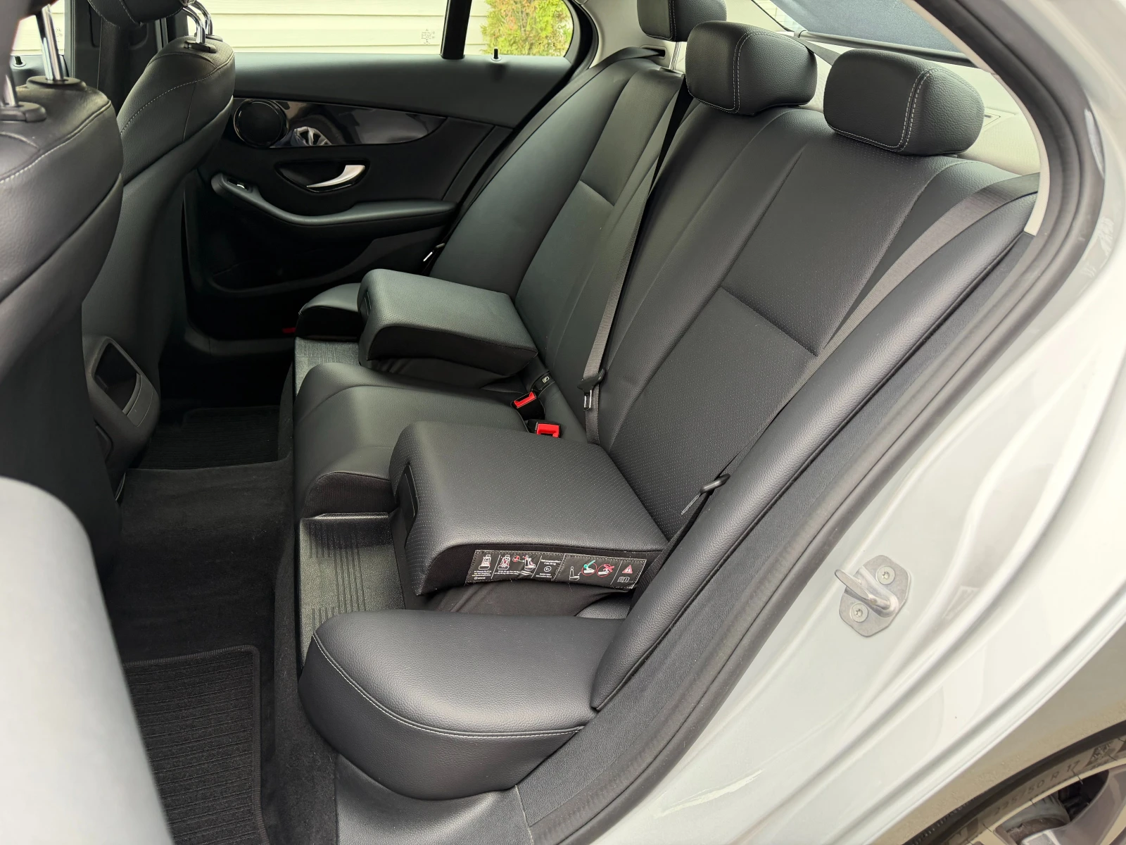 Mercedes-Benz C 220 D* �������� ������ � ����� ������� � �������� | Mobile.bg � ����������� 9
