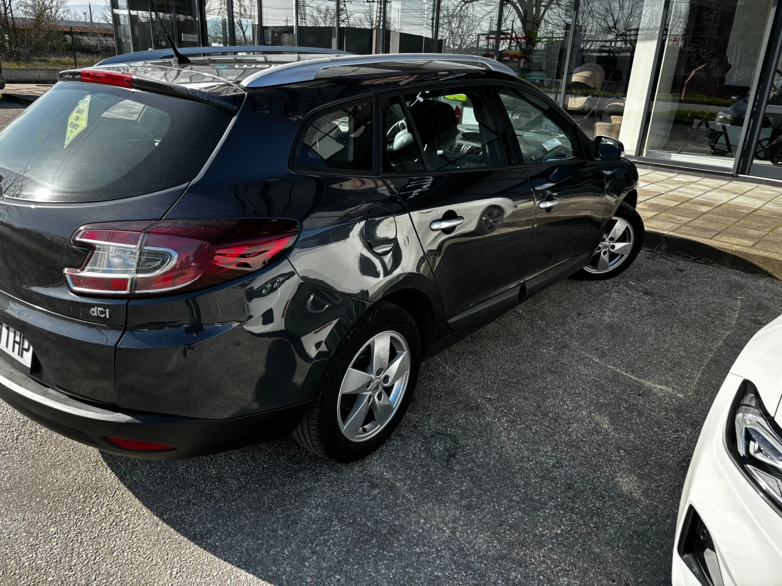 Renault Megane 1, 5 dci, снимка 5 - Автомобили и джипове - 53947045