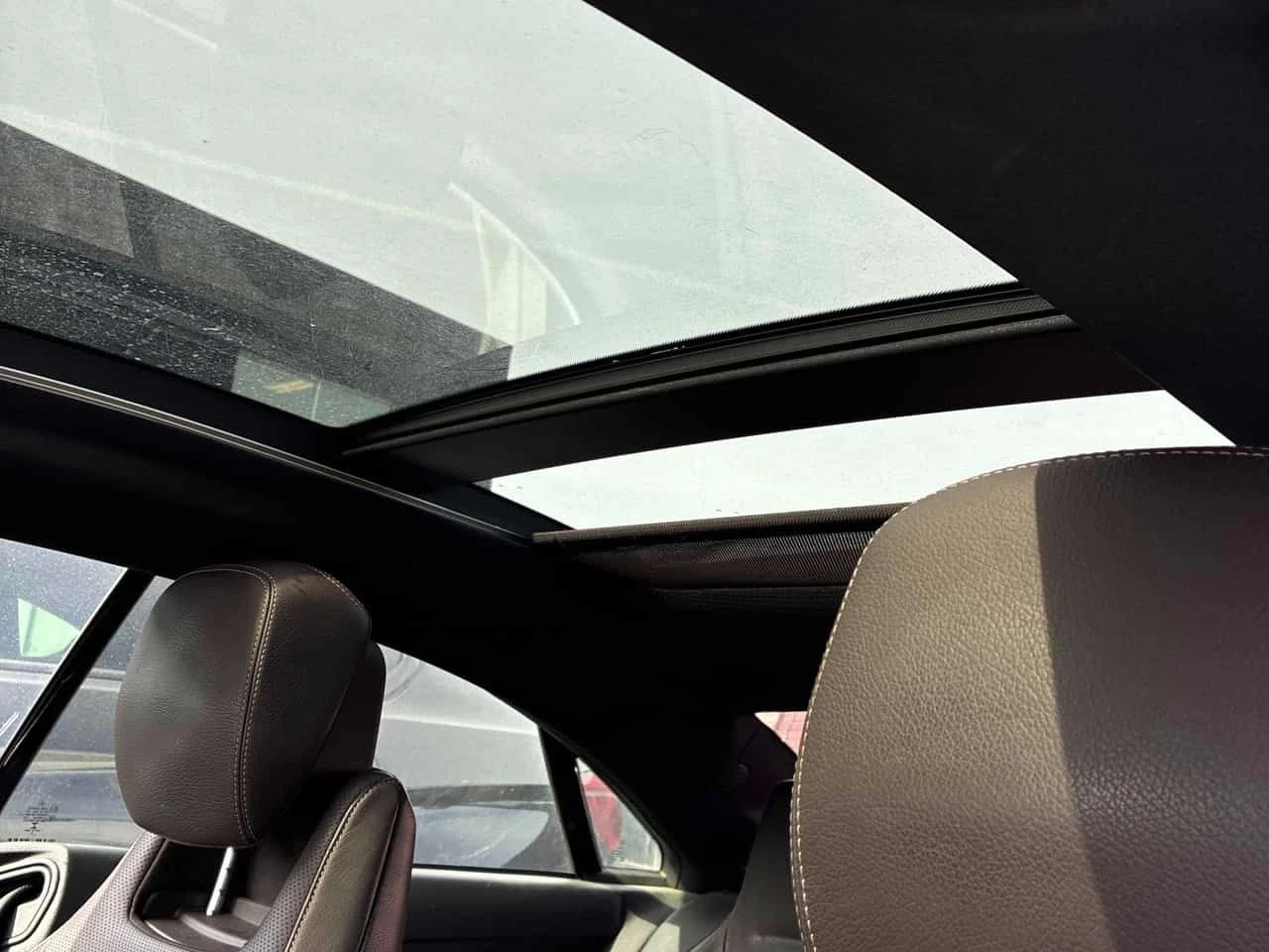 Mercedes-Benz E 400 * CARFAX * ЦЕНА ДО БГ, снимка 12 - Автомобили и джипове - 53971369