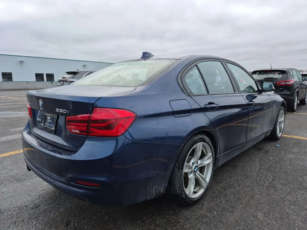 BMW 330 * 330I XDRIVE * CARFAX * ЦЕНА ДО БГ, снимка 3 - Автомобили и джипове - 54228966