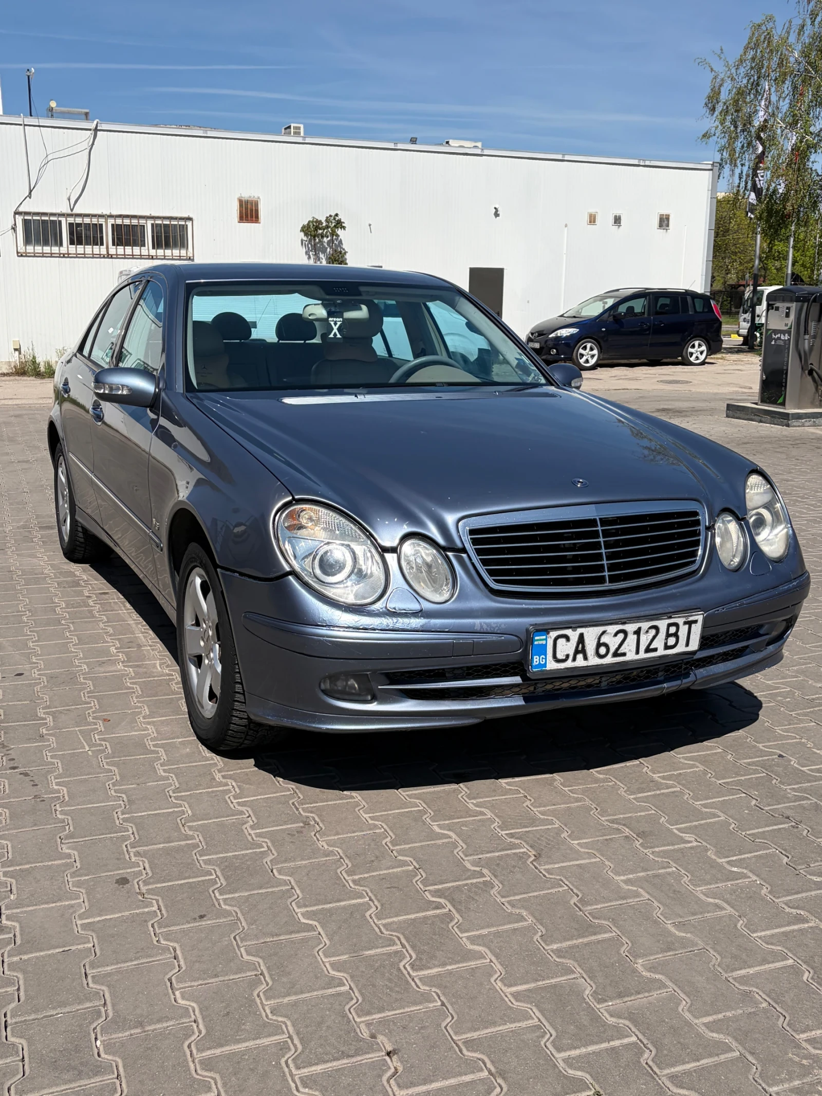 Mercedes-Benz E 320 Mercedes-Benz E320, снимка 2 - Автомобили и джипове - 54330879