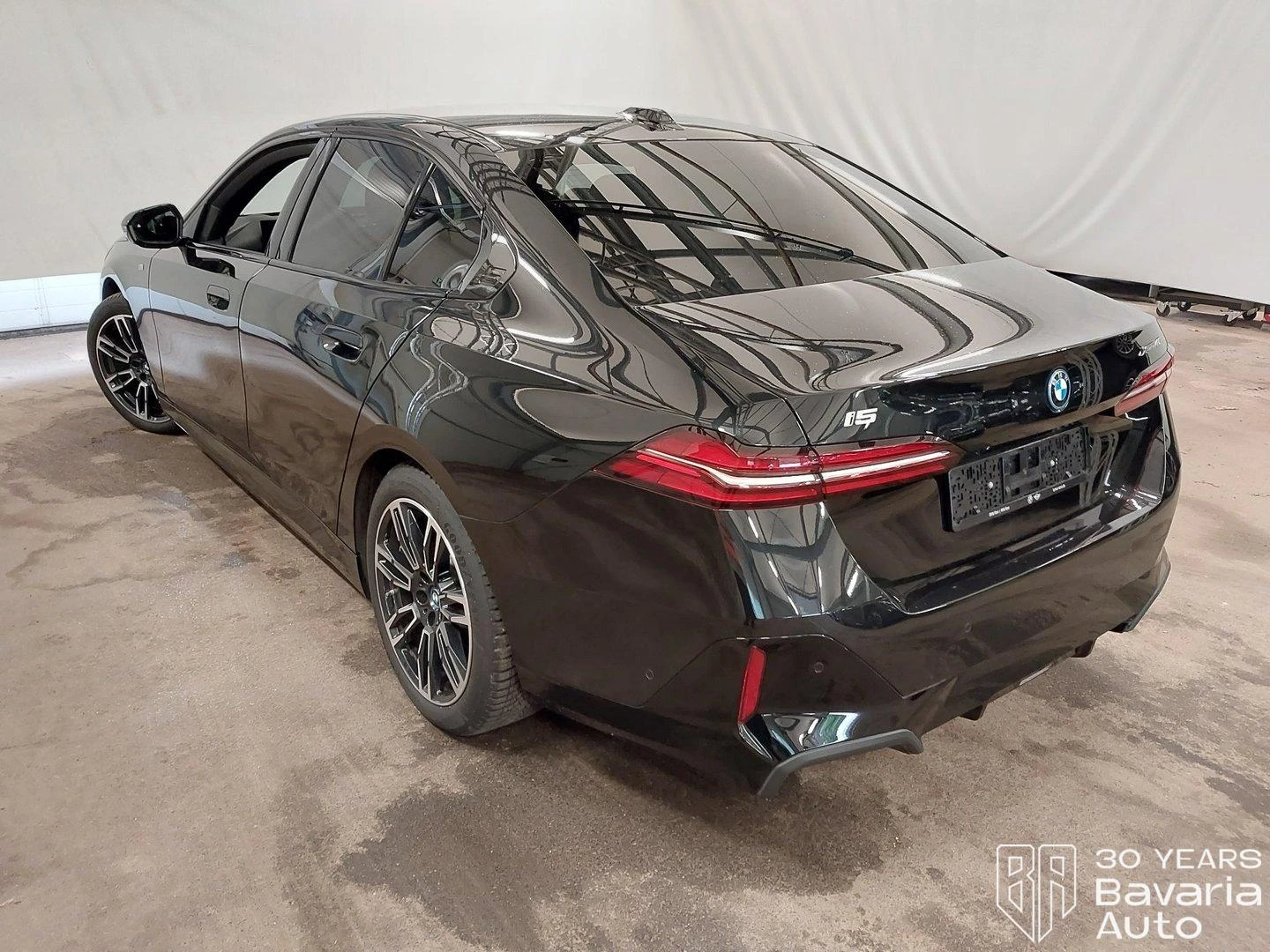 BMW i5 40 xDrive M Sport Paket , снимка 2 - Автомобили и джипове - 55230607