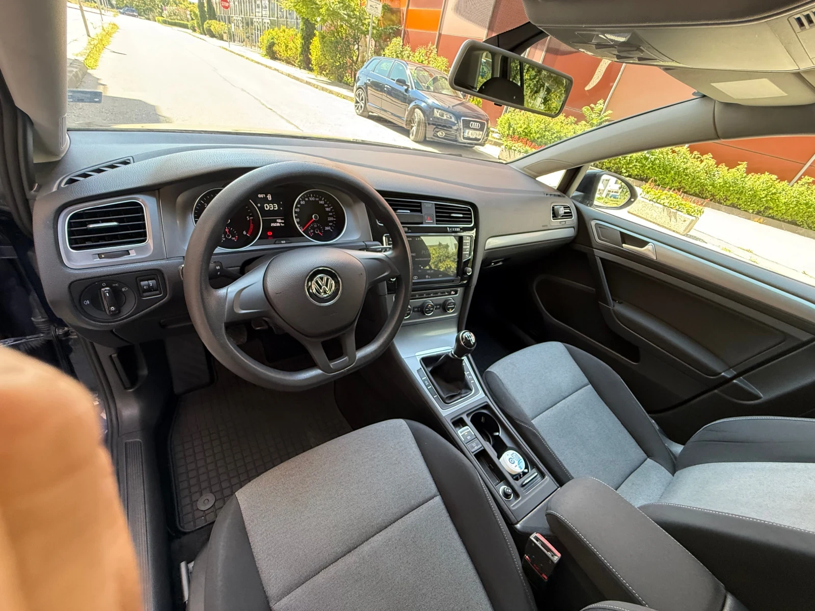 VW Golf, снимка 9 - Автомобили и джипове - 55425147