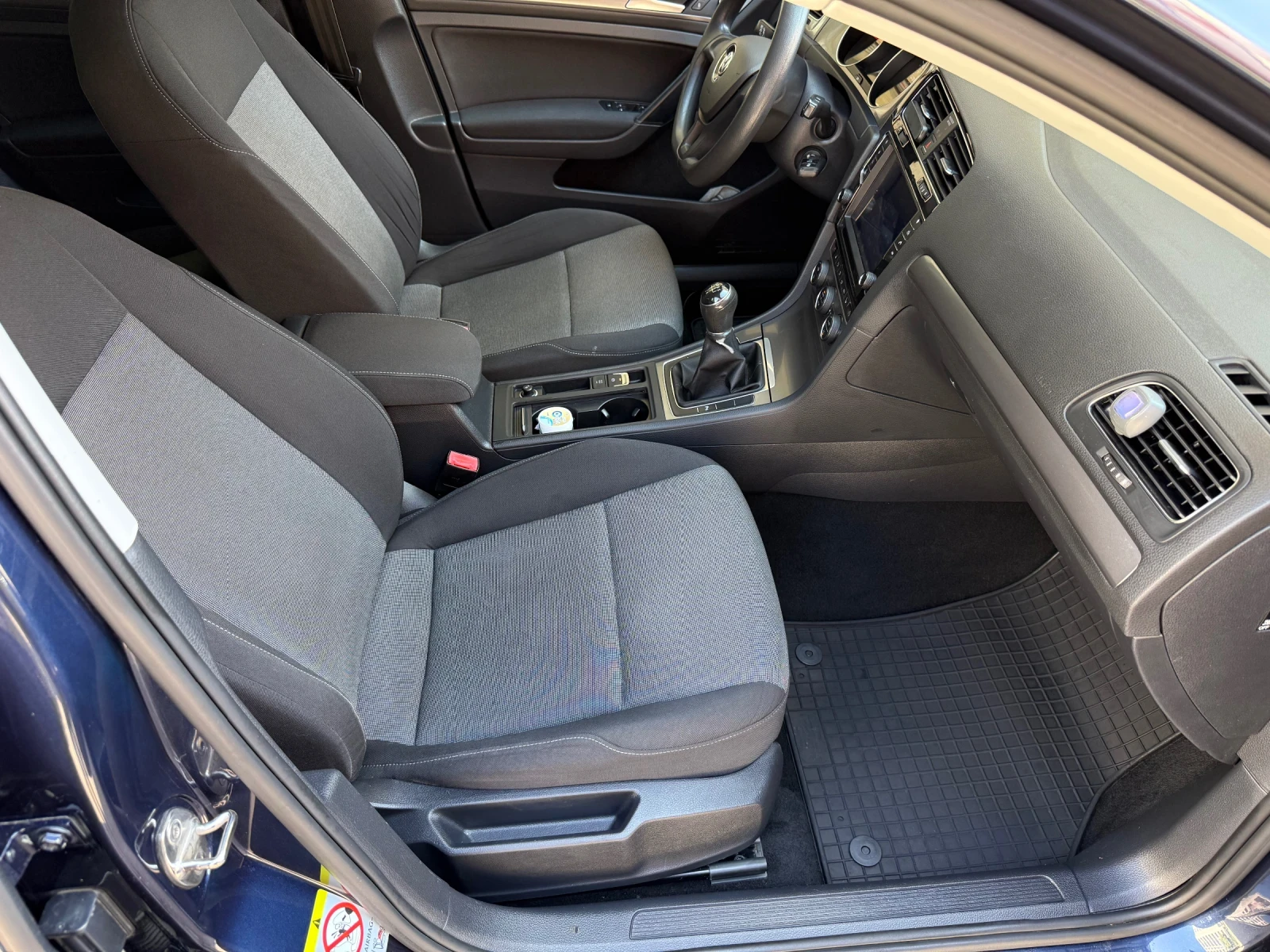 VW Golf, снимка 10 - Автомобили и джипове - 55425147