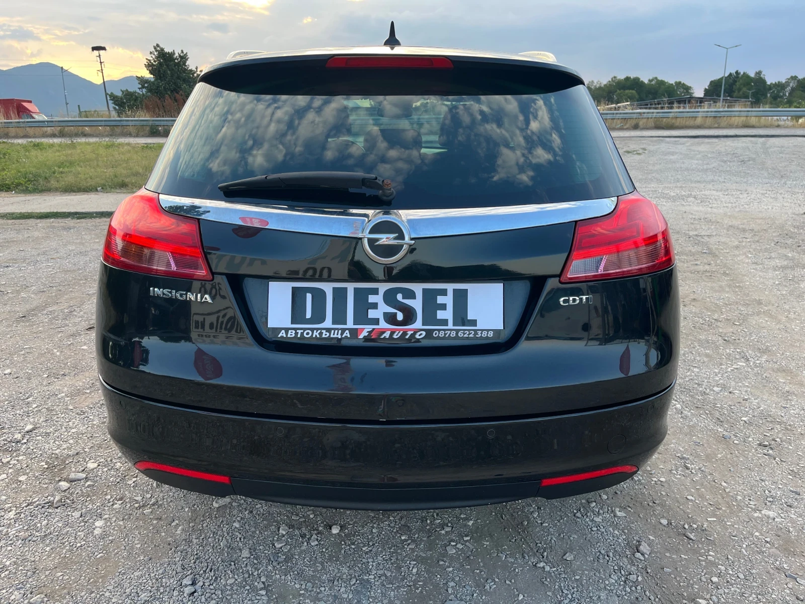 Opel Insignia 2.0TDI-131-COSMO-ITALIA, снимка 10 - Автомобили и джипове - 55648762