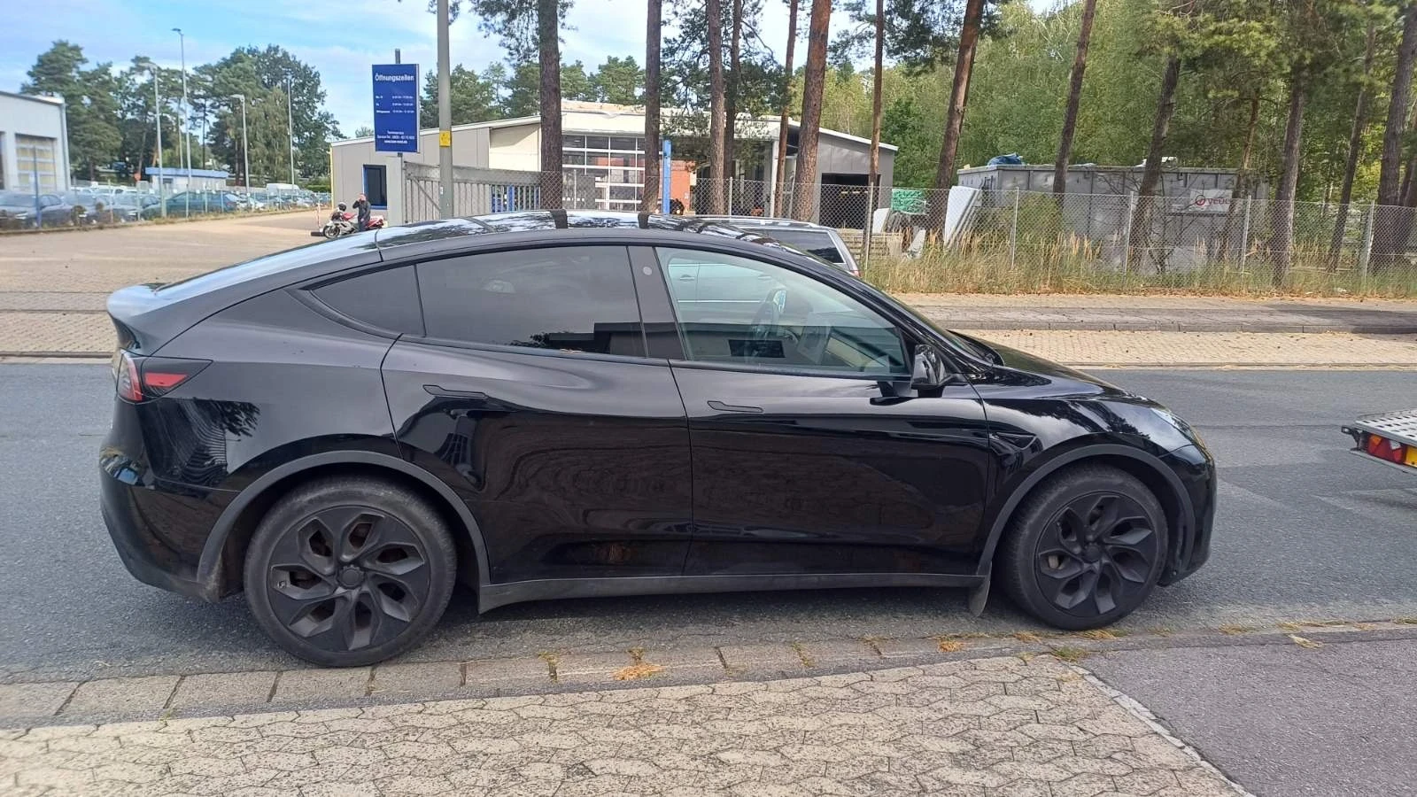 Tesla Model Y LONG RANGE/DUALMOTOR/AWD/��������/���������� | Mobile.bg � ����������� 4