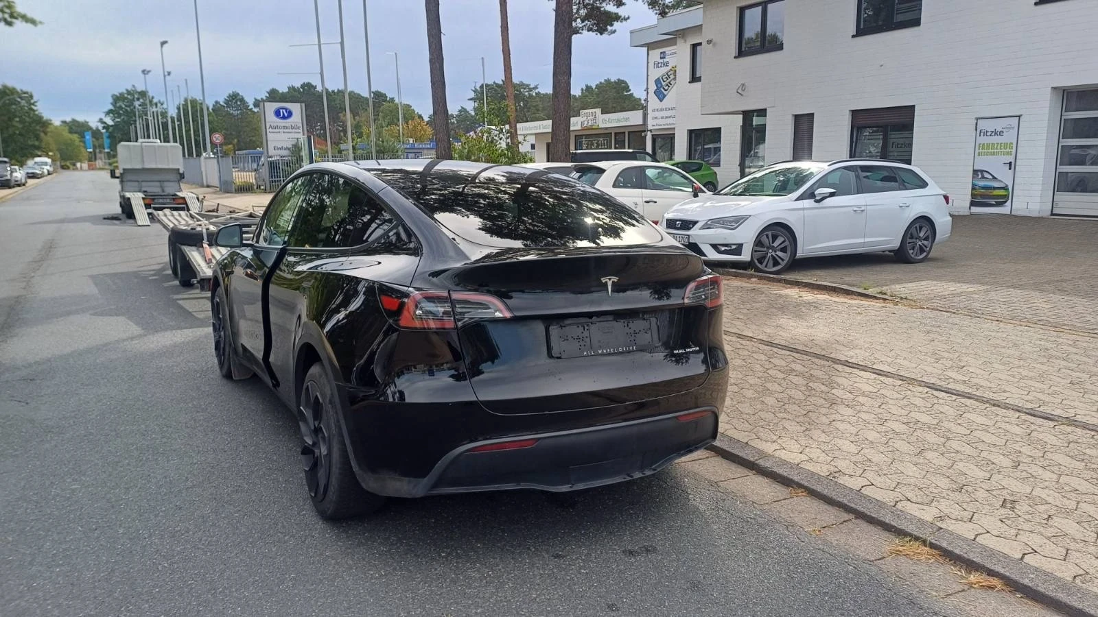 Tesla Model Y LONG RANGE/DUALMOTOR/AWD/��������/���������� | Mobile.bg � ����������� 2