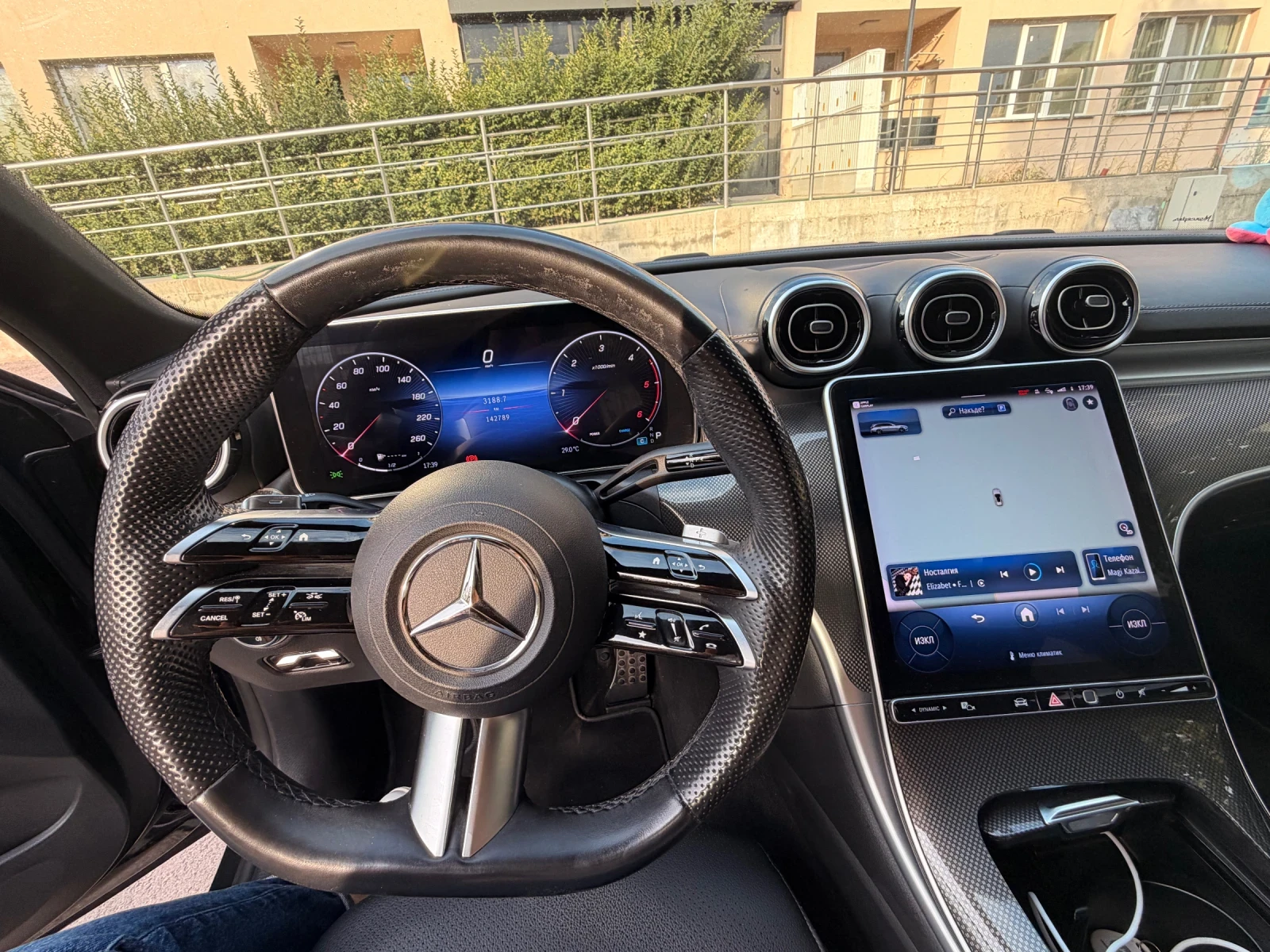 Mercedes-Benz C 220, снимка 4 - Автомобили и джипове - 56045505