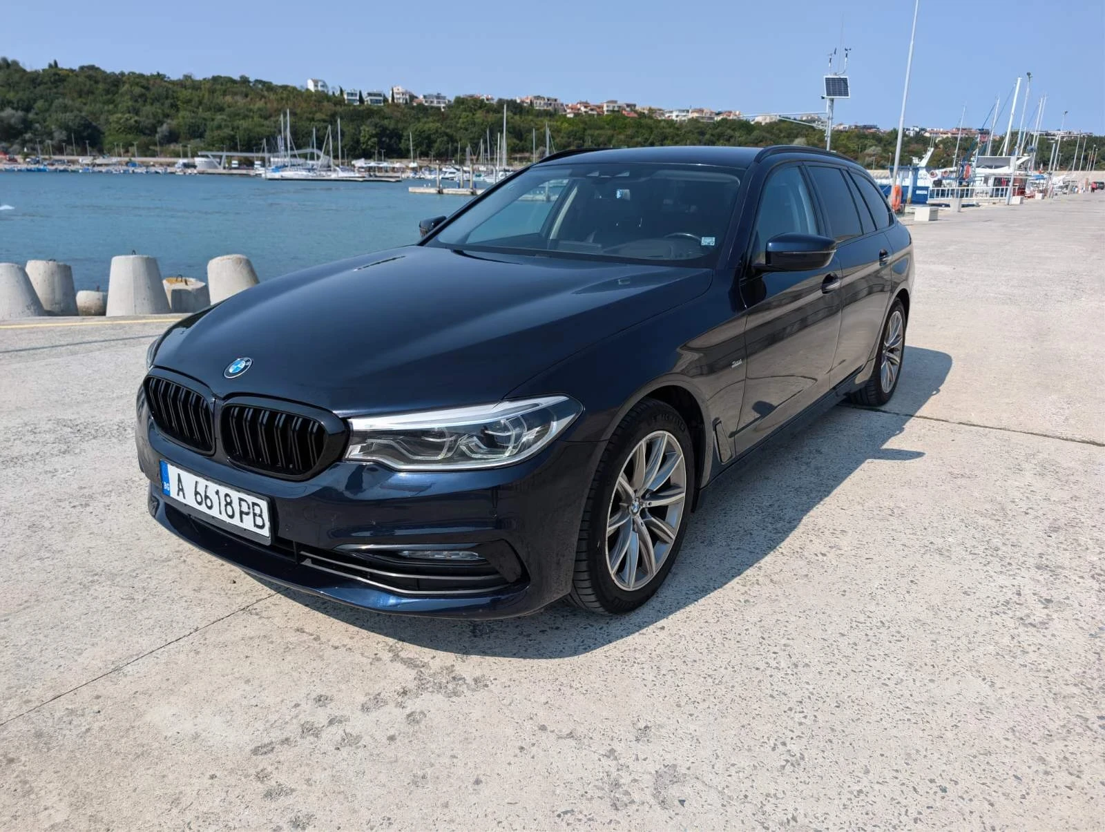 BMW 520 2.0d/Xdrive/Head-Up/амбиент/обдухване