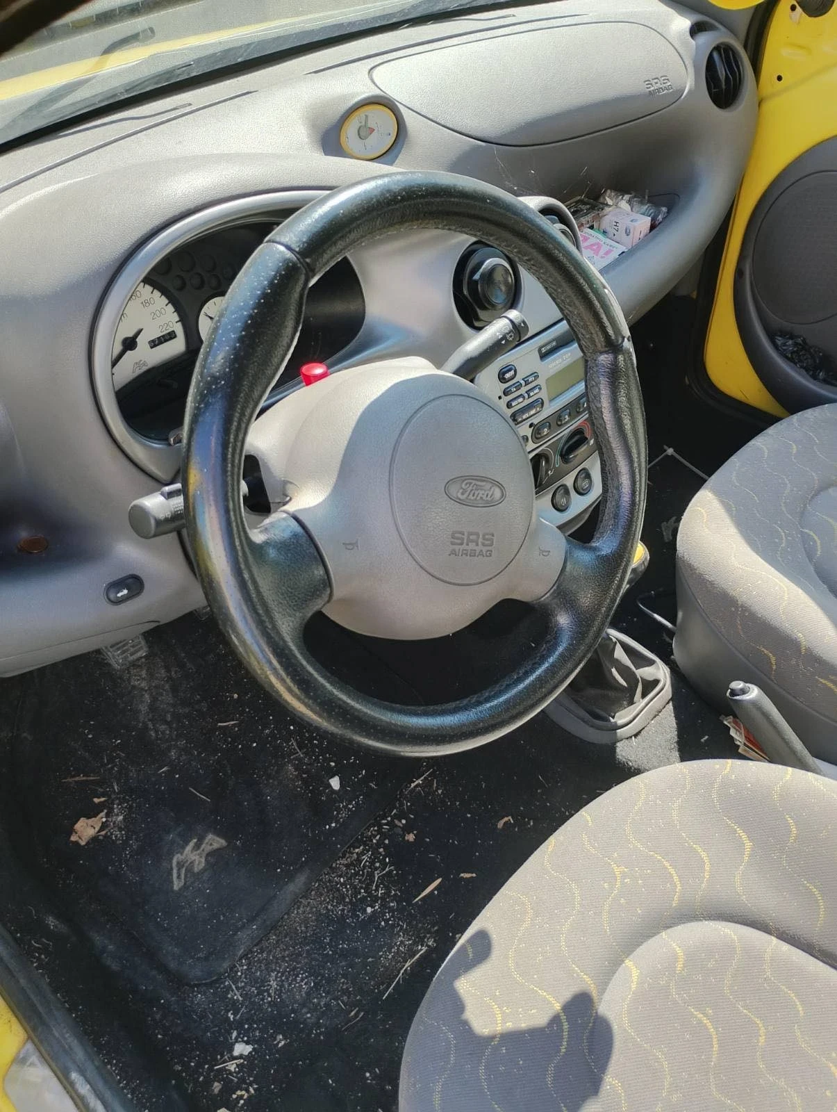Ford Ka, снимка 10 - Автомобили и джипове - 56247894